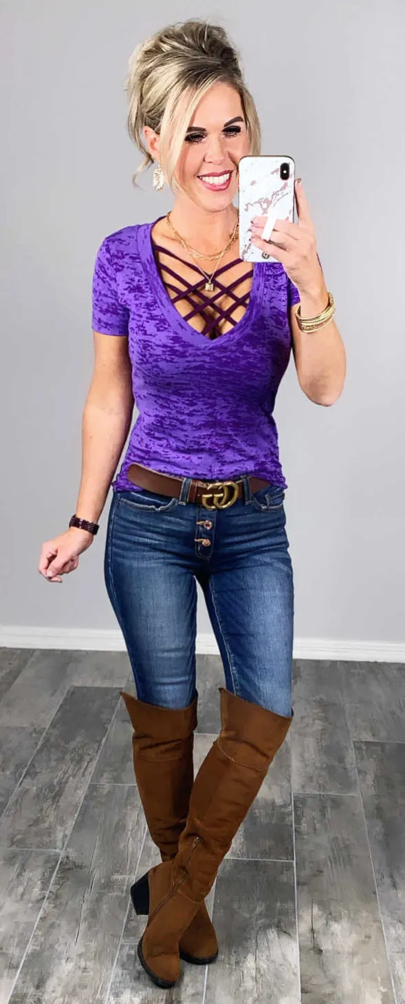 BASIC BURNOUT DEEP V-NECK TEE - PURPLE