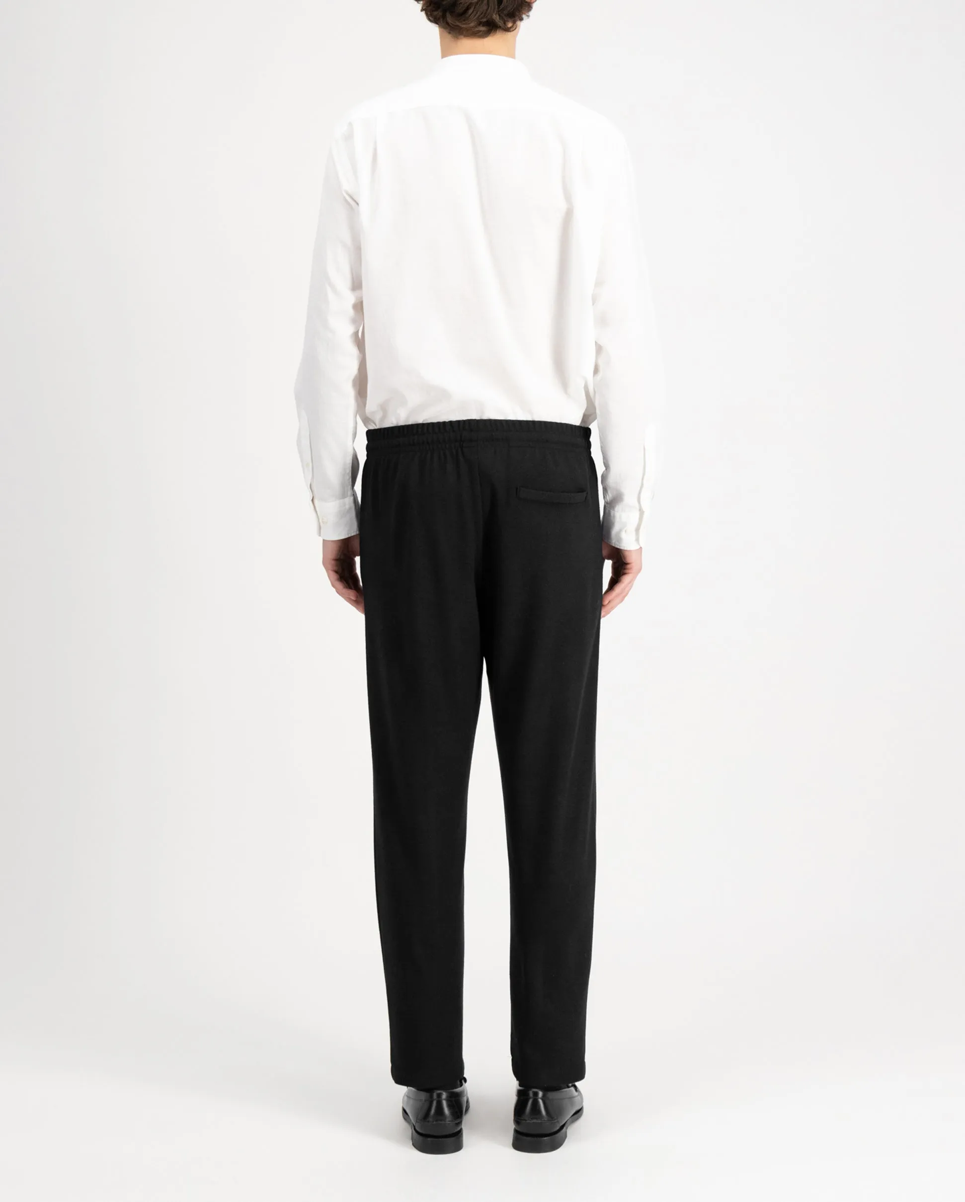 JOGGING TROUSERS / BLACK