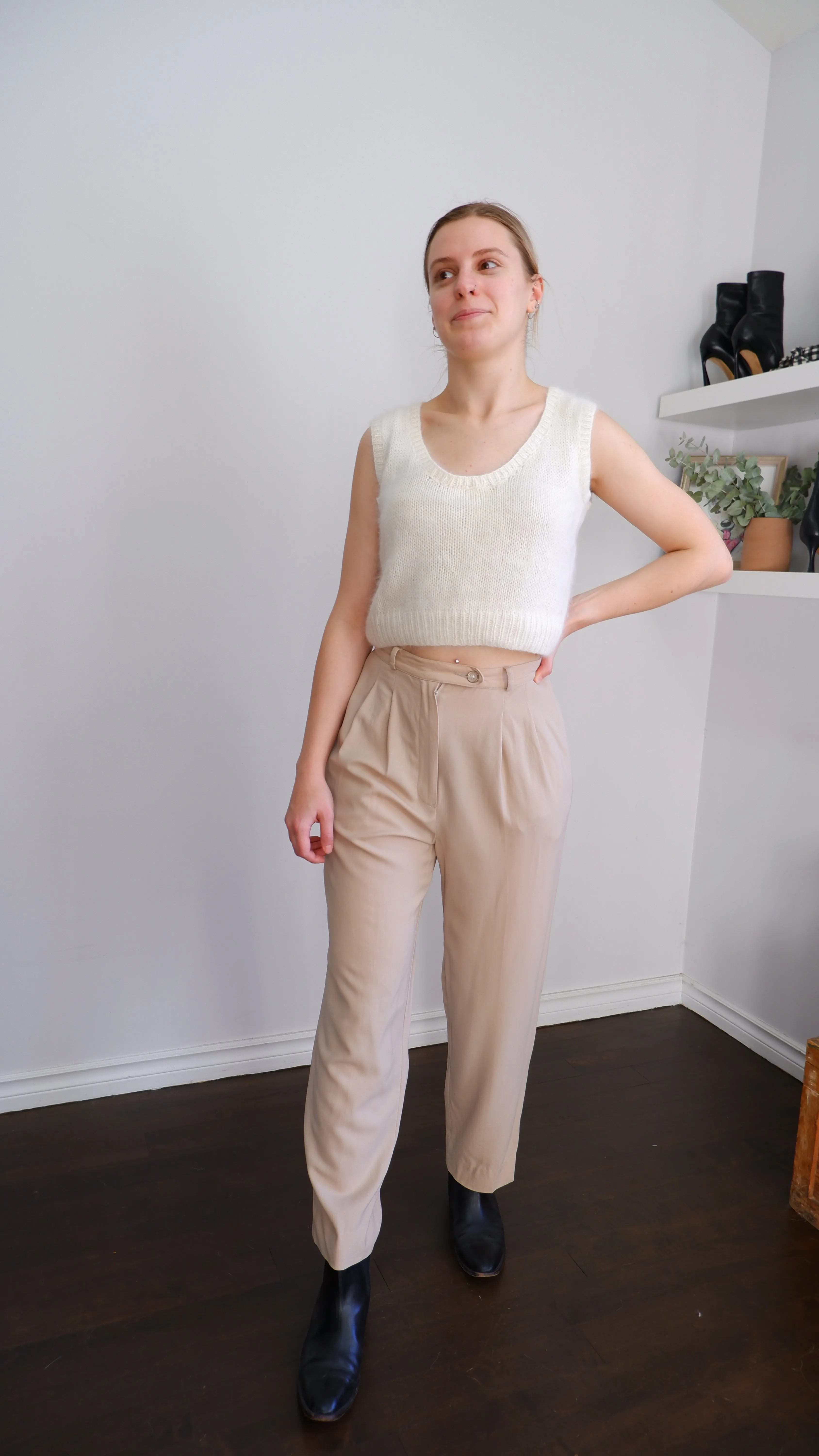 Vintage Courrèges Warm Beige Pleated Trousers - 4